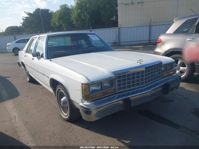 1987 Ford Crown Victoria მანქანა იყიდება აუქციონზე, vin: 2FABP73F3HX212326, აუქციონის ნომერი: 46127895