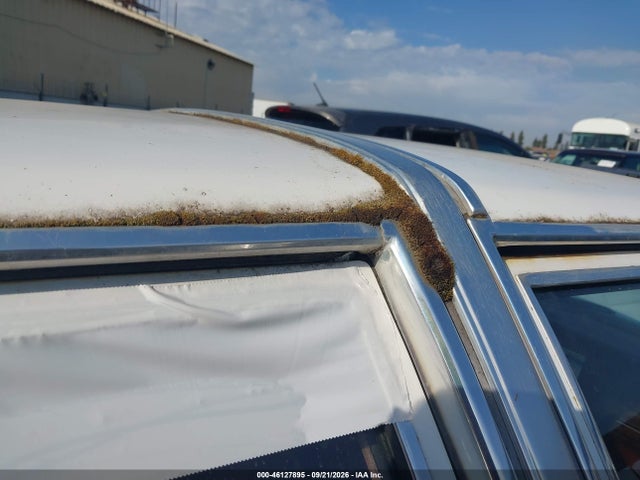 1987 Ford Crown Victoria მანქანა იყიდება აუქციონზე, vin: 2FABP73F3HX212326, აუქციონის ნომერი: 46127895