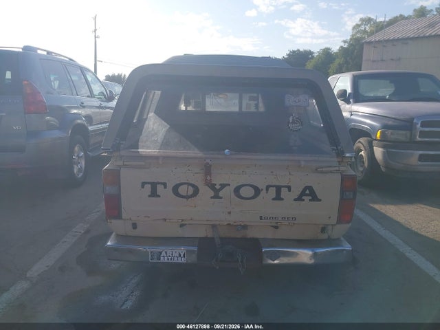 1980 Toyota Pickup მანქანა იყიდება აუქციონზე, vin: RN42091018, აუქციონის ნომერი: 46127898