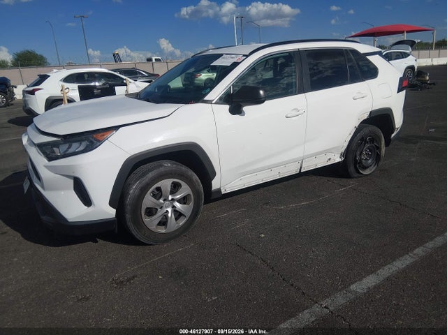 Toyota RAV4 LE 2021 2T3H1RFV9MC091523 Image 2
