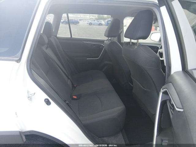 Toyota RAV4 LE 2021 2T3H1RFV9MC091523 Image 8