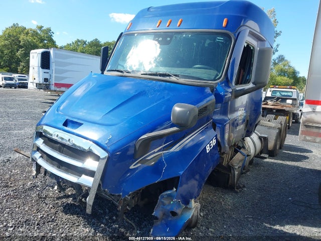 2022 Freightliner New Cascadia 116 მანქანა იყიდება აუქციონზე, vin: 3AKJHPDV0NSMV7485, აუქციონის ნომერი: 46127909