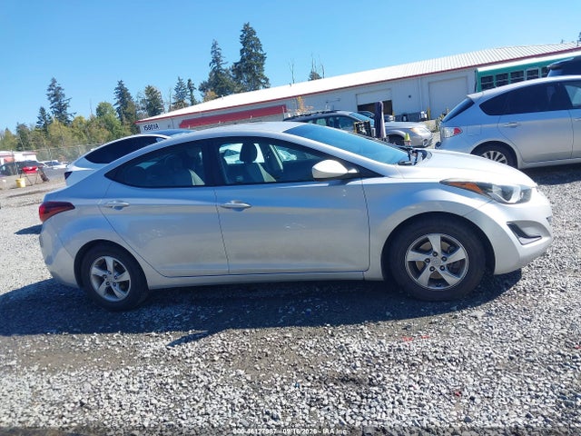 Hyundai ELANTRA SE 2015 5NPDH4AE3FH615083 Image 14