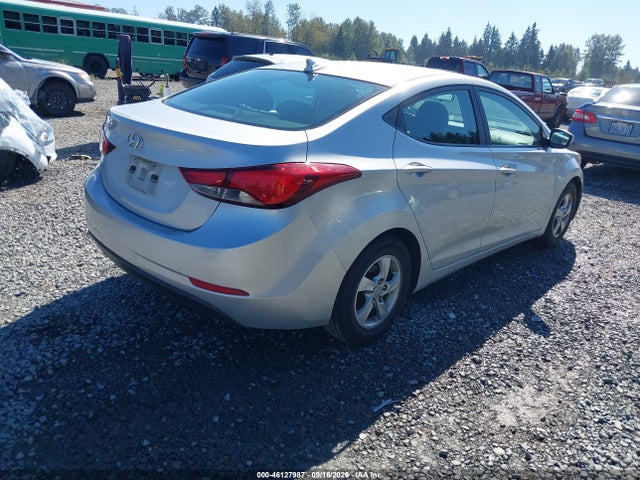 Hyundai ELANTRA SE 2015 5NPDH4AE3FH615083 Image 4