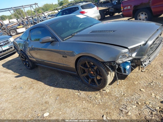 46127990 :رقم المزاد ، 1ZVBP8CF3D5267819 vin ، 2013 Ford Mustang Gt Premium مزاد بيع