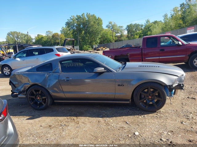 2013 Ford Mustang Gt Premium მანქანა იყიდება აუქციონზე, vin: 1ZVBP8CF3D5267819, აუქციონის ნომერი: 46127990