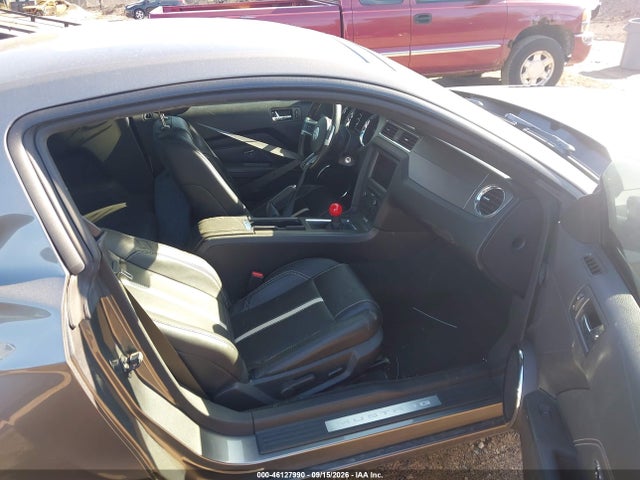 2013 Ford Mustang Gt Premium მანქანა იყიდება აუქციონზე, vin: 1ZVBP8CF3D5267819, აუქციონის ნომერი: 46127990