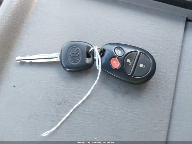 Auction sale of the 2004 Toyota Sienna Le, vin: 5TDZA23C94S137818, lot number: 46127992