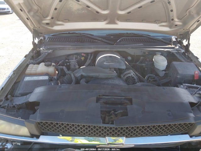 2004 Chevrolet Silverado 1500 Ls მანქანა იყიდება აუქციონზე, vin: 2GCEC13T441424770, აუქციონის ნომერი: 46128064