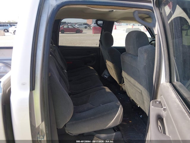 2004 Chevrolet Silverado 1500 Ls მანქანა იყიდება აუქციონზე, vin: 2GCEC13T441424770, აუქციონის ნომერი: 46128064