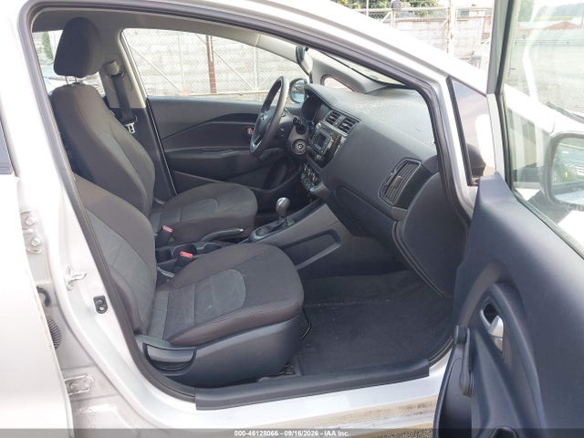 Продаж на аукціоні авто 2017 Kia Rio Lx, vin: KNADM4A38H6055517, номер лоту: 46128066