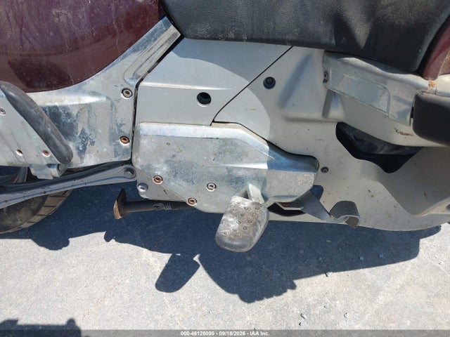 46128090 :رقم المزاد ، WB10555A8YZD74346 vin ، 2000 Bmw K1200 Lt مزاد بيع