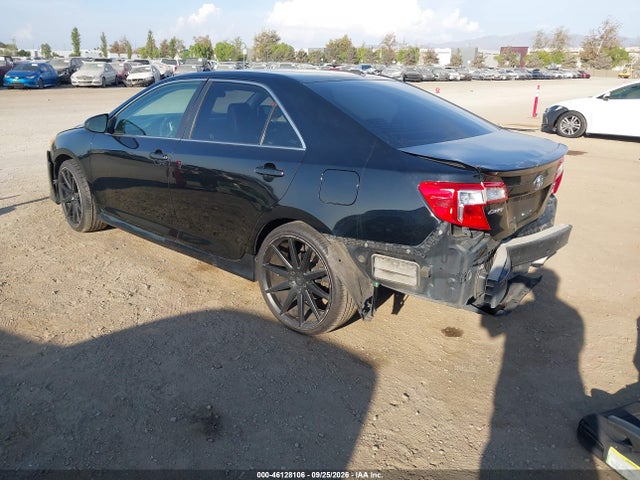 46128106 :رقم المزاد ، 4T1BF1FKXEU320623 vin ، 2014 Toyota Camry Se مزاد بيع