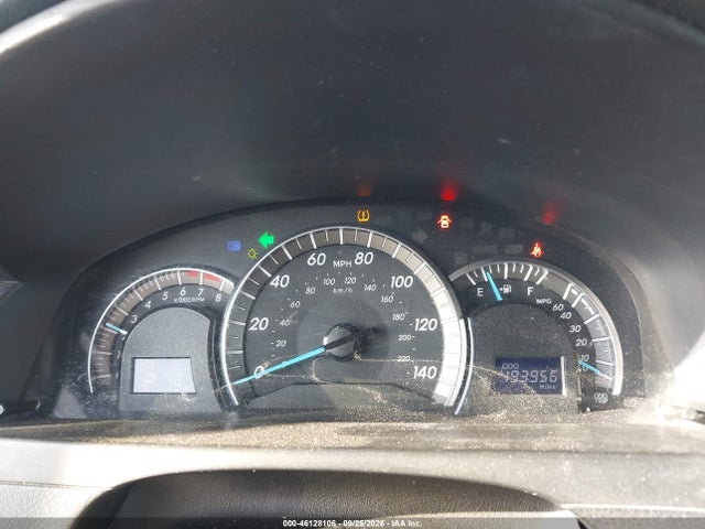 46128106 :رقم المزاد ، 4T1BF1FKXEU320623 vin ، 2014 Toyota Camry Se مزاد بيع
