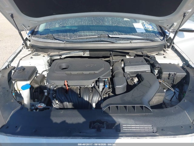 Продажа на аукционе авто 2019 Hyundai Sonata Limited, vin: 5NPE34AFXKH752530, номер лота: 46128117