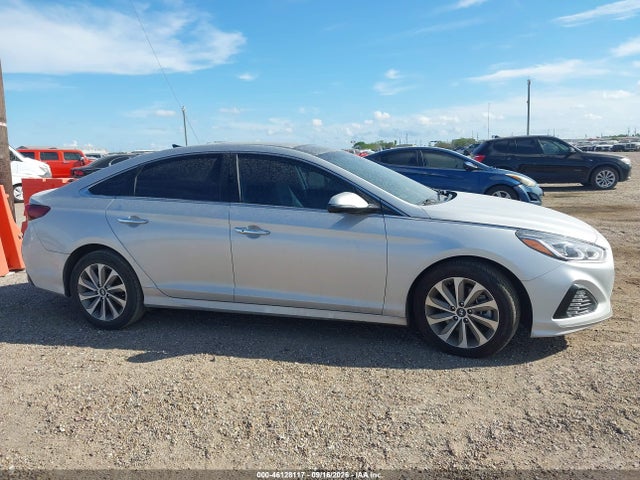 Продажа на аукционе авто 2019 Hyundai Sonata Limited, vin: 5NPE34AFXKH752530, номер лота: 46128117