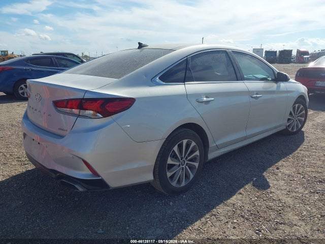 Продажа на аукционе авто 2019 Hyundai Sonata Limited, vin: 5NPE34AFXKH752530, номер лота: 46128117