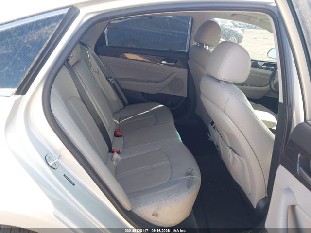Продажа на аукционе авто 2019 Hyundai Sonata Limited, vin: 5NPE34AFXKH752530, номер лота: 46128117