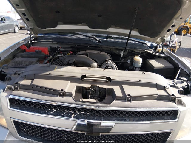 2007 Chevrolet Tahoe Ltz მანქანა იყიდება აუქციონზე, vin: 1GNFK13017J132816, აუქციონის ნომერი: 46128168