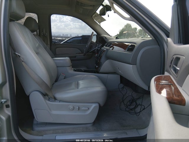 2007 Chevrolet Tahoe Ltz მანქანა იყიდება აუქციონზე, vin: 1GNFK13017J132816, აუქციონის ნომერი: 46128168