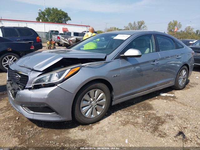 Aukcja sprzedaży 2017 Hyundai Sonata Hybrid Se, vin: KMHE24L13HA048461, numer aukcji: 46128174