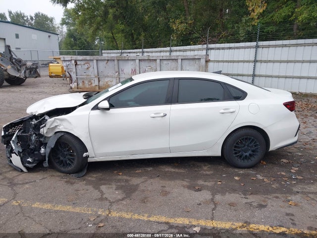 Продаж на аукціоні авто 2021 Kia Forte Fe, vin: 3KPF24AD0ME345152, номер лоту: 46128188