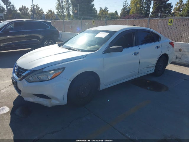 Продаж на аукціоні авто 2016 Nissan Altima 2.5 S, vin: 1N4AL3AP7GC200526, номер лоту: 46128194