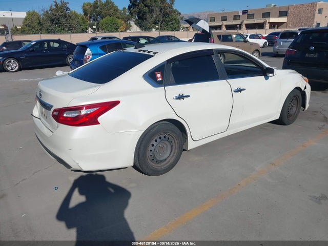 Продаж на аукціоні авто 2016 Nissan Altima 2.5 S, vin: 1N4AL3AP7GC200526, номер лоту: 46128194
