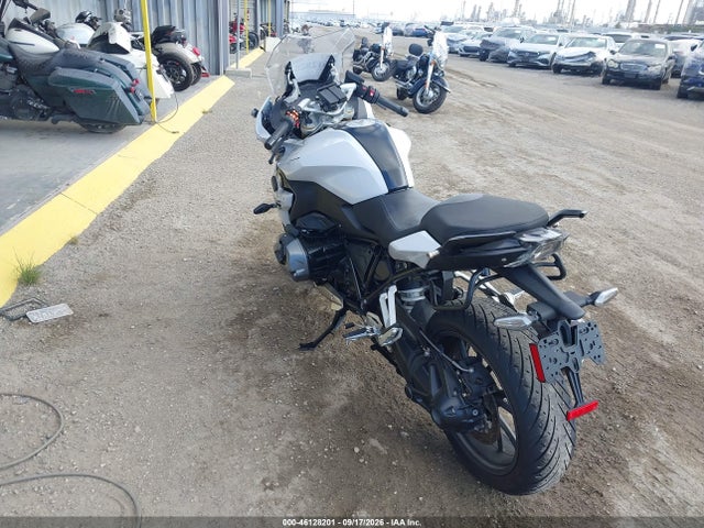 BMW R 1250 Rs 2024 WB10M8302R6K42715 Image 3