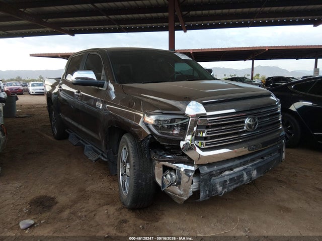 46128247 :رقم المزاد ، 5TFAY5F11LX925828 vin ، 2020 Toyota Tundra 1794 Edition مزاد بيع