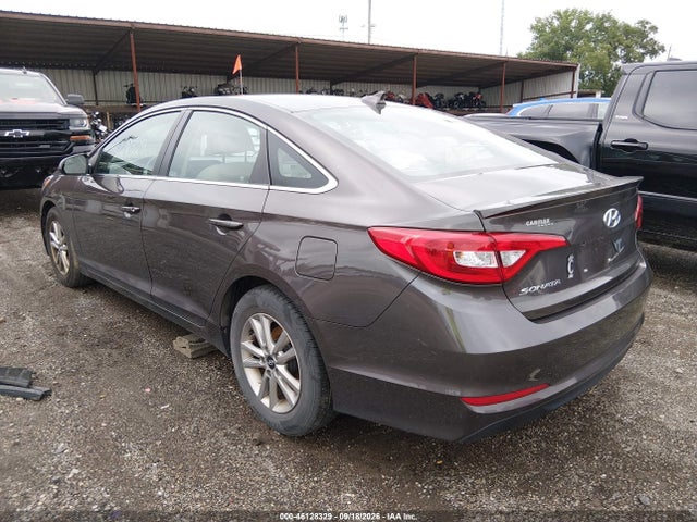 2016 Hyundai Sonata Se მანქანა იყიდება აუქციონზე, vin: 5NPE24AF9GH390944, აუქციონის ნომერი: 46128329