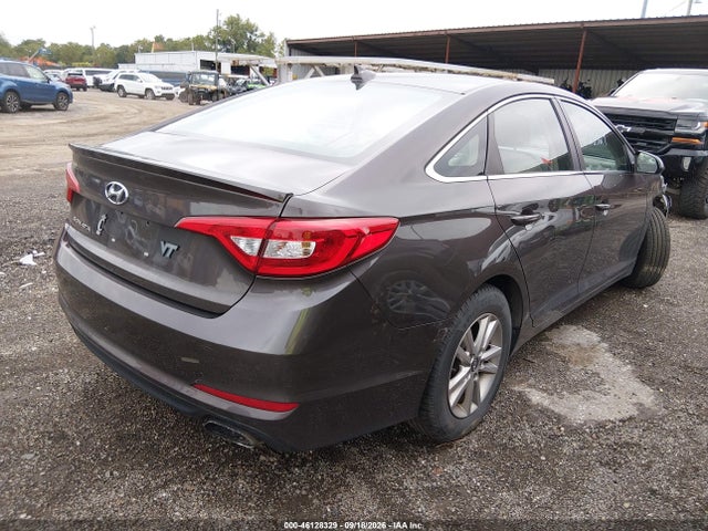 2016 Hyundai Sonata Se მანქანა იყიდება აუქციონზე, vin: 5NPE24AF9GH390944, აუქციონის ნომერი: 46128329