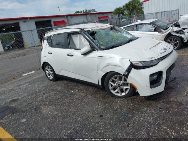 46128403 :رقم المزاد ، KNDJ23AU9M7773905 vin ، 2021 Kia Soul S مزاد بيع