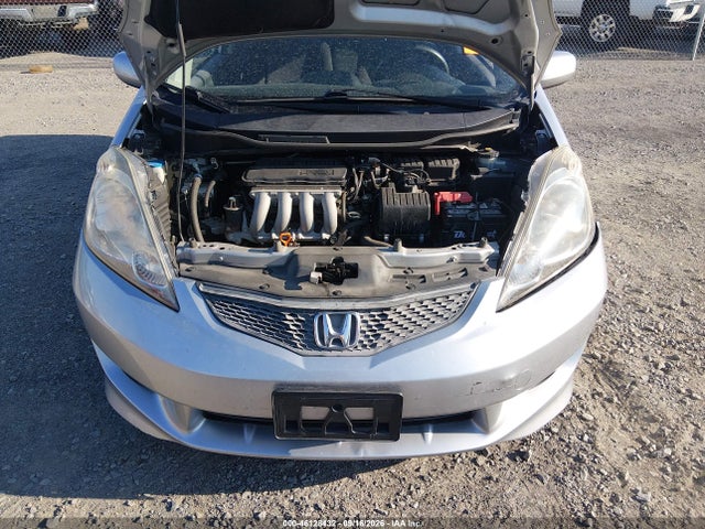 46128432 :رقم المزاد ، JHMGE8H59BC001517 vin ، 2011 Honda Fit Sport مزاد بيع