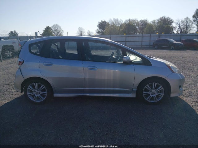 46128432 :رقم المزاد ، JHMGE8H59BC001517 vin ، 2011 Honda Fit Sport مزاد بيع
