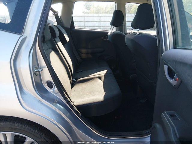 46128432 :رقم المزاد ، JHMGE8H59BC001517 vin ، 2011 Honda Fit Sport مزاد بيع