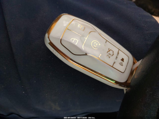 46128434 :رقم المزاد ، 1FM5K8F83GGA20803 vin ، 2016 Ford Explorer Limited مزاد بيع