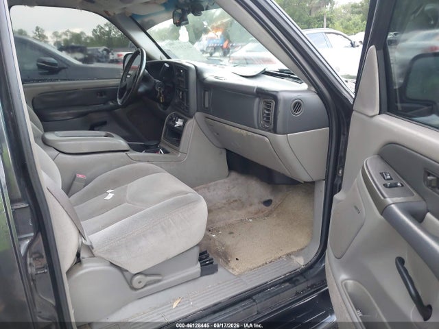 46128445 :رقم المزاد ، 3GKEC16Z93G345699 vin ، 2003 Gmc Yukon Xl 1500 Sle مزاد بيع
