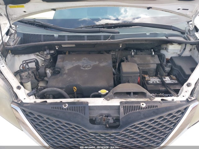 Продажа на аукционе авто 2012 Toyota Sienna Se 8 Passenger, vin: 5TDXK3DC7CS253963, номер лота: 46128454