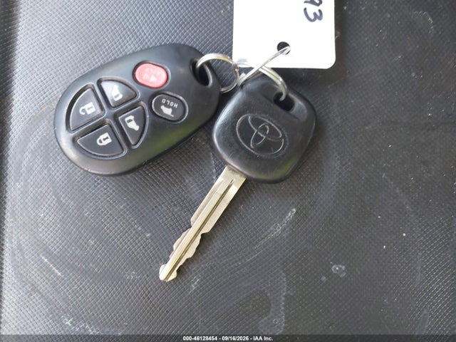 Продажа на аукционе авто 2012 Toyota Sienna Se 8 Passenger, vin: 5TDXK3DC7CS253963, номер лота: 46128454
