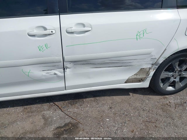 Продажа на аукционе авто 2012 Toyota Sienna Se 8 Passenger, vin: 5TDXK3DC7CS253963, номер лота: 46128454