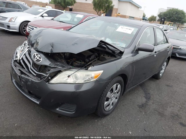 46128502 :رقم المزاد ، 4T1BF3EK1AU078313 vin ، 2010 Toyota Camry Le مزاد بيع