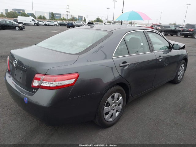 46128502 :رقم المزاد ، 4T1BF3EK1AU078313 vin ، 2010 Toyota Camry Le مزاد بيع