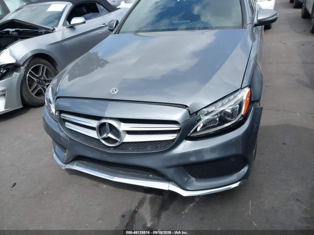 55SWF4JB8JU241256 Mercedes-Benz C 300