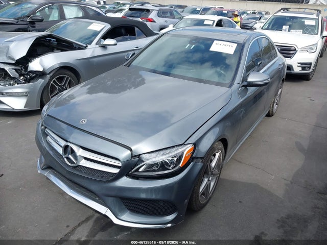 55SWF4JB8JU241256 Mercedes-Benz C 300