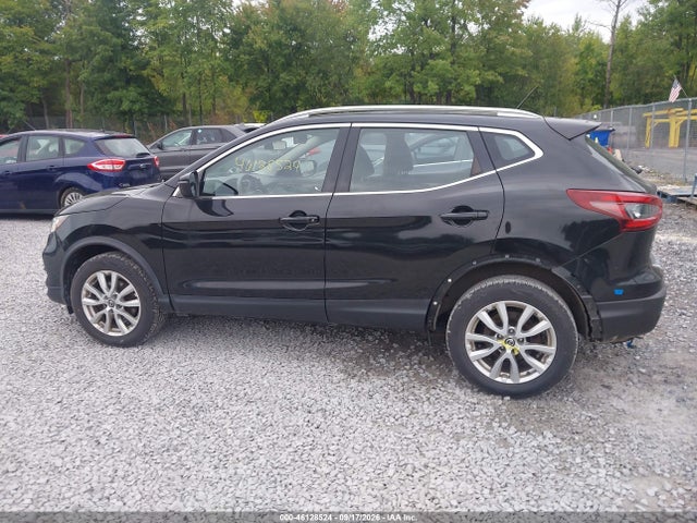 46128524 :رقم المزاد ، JN1BJ1CW9LW650784 vin ، 2020 Nissan Rogue Sport Sv Awd Xtronic Cvt مزاد بيع