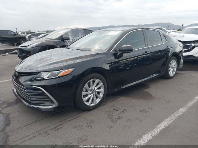 Toyota CAMRY LE 2022 4T1C11AK6NU651791 Image 2