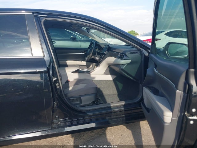 Toyota CAMRY LE 2022 4T1C11AK6NU651791 Image 5