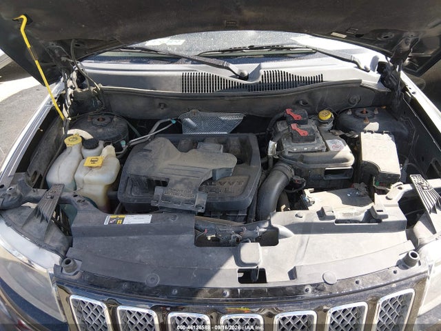 46128588 :رقم المزاد ، 1C4NJDEB1GD596789 vin ، 2016 Jeep Compass High Altitude Edition مزاد بيع