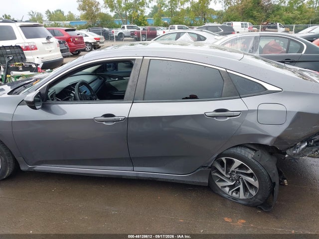 Продаж на аукціоні авто 2016 Honda Civic Ex, vin: 19XFC2F77GE042233, номер лоту: 46128612